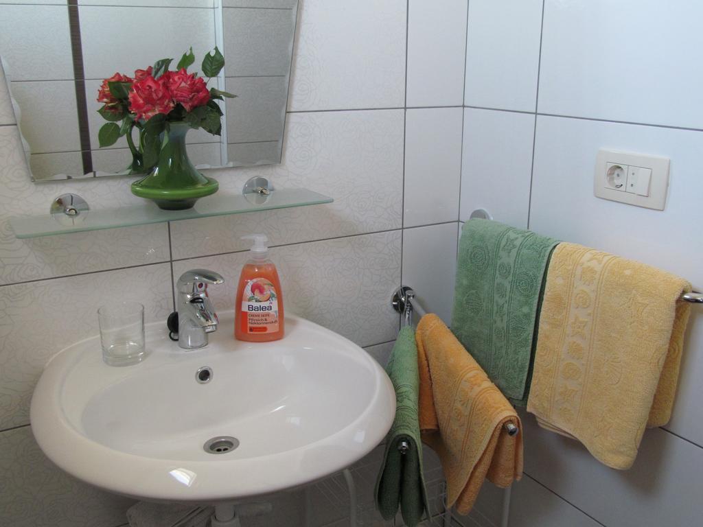 Apartment Danese بروماجنا الغرفة الصورة