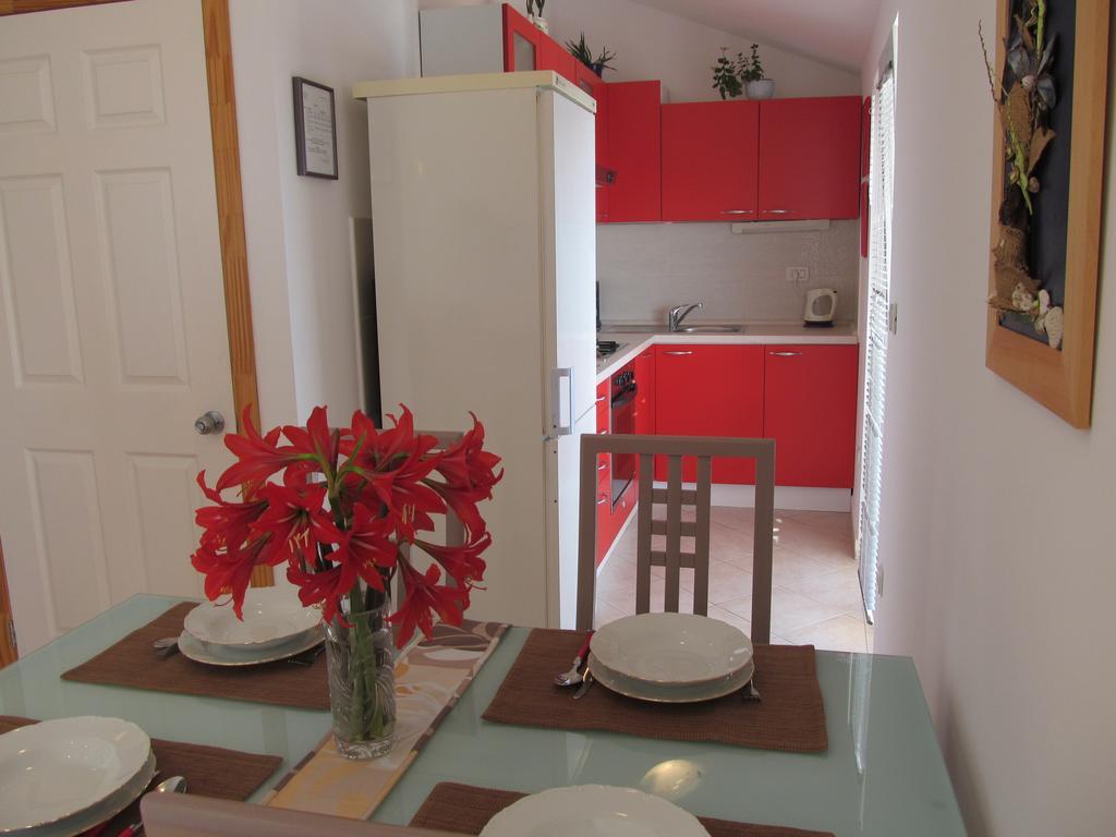 Apartment Danese بروماجنا الغرفة الصورة