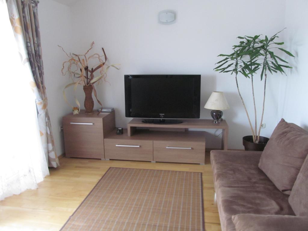 Apartment Danese بروماجنا الغرفة الصورة