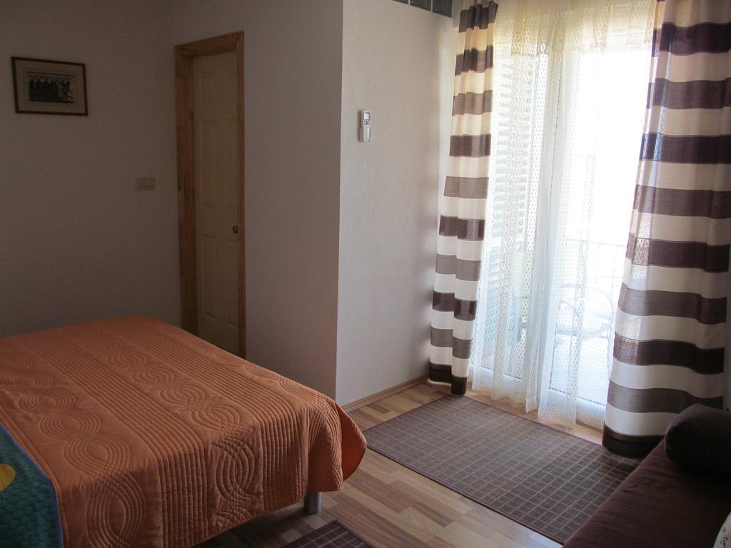 Apartment Danese بروماجنا الغرفة الصورة