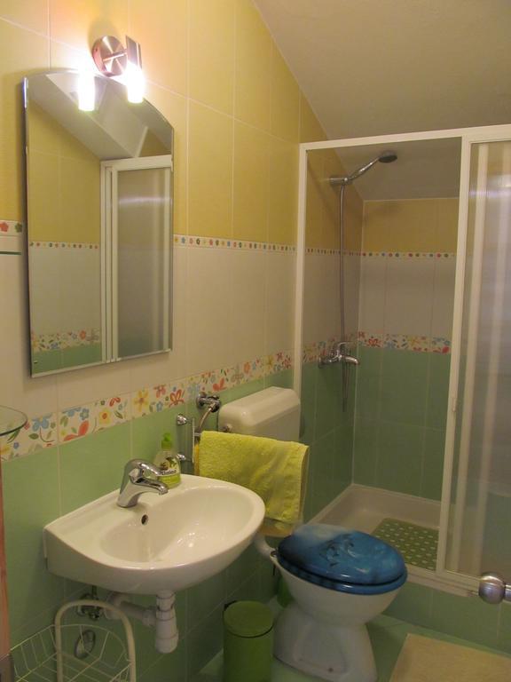 Apartment Danese بروماجنا الغرفة الصورة